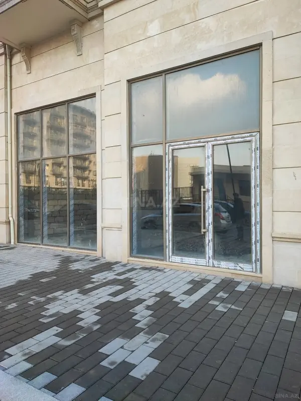 Satılır obyekt 186 m²
