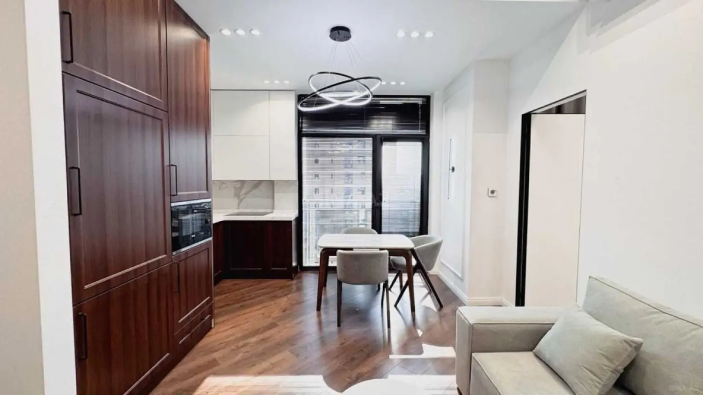 Satılır 2 otaqlı mənzil 52 m²