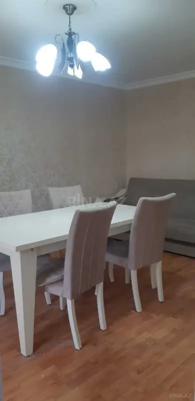 Kirayə verilir 2 otaqlı mənzil 30 m²