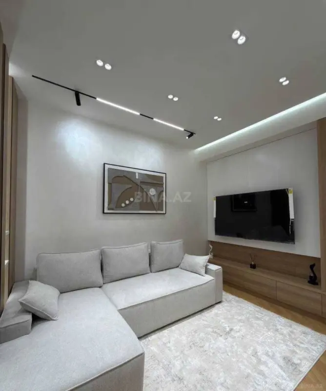 Kirayə verilir 2 otaqlı mənzil 63 m²