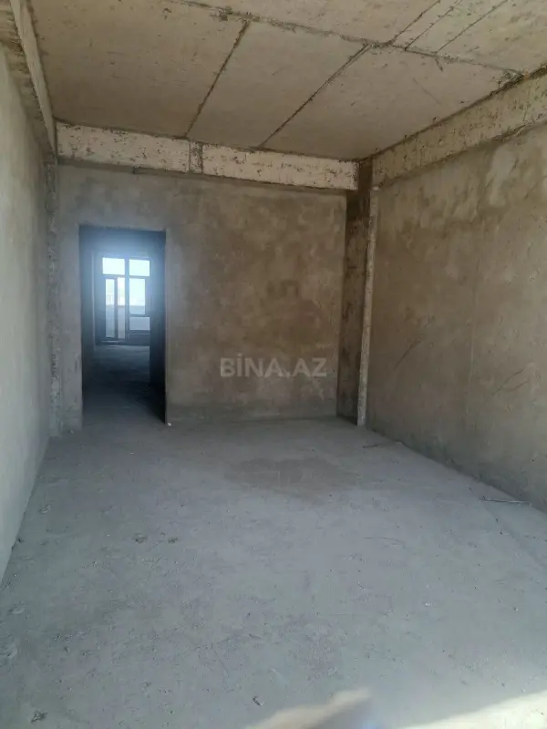 Satılır 2 otaqlı mənzil 82.1 m²