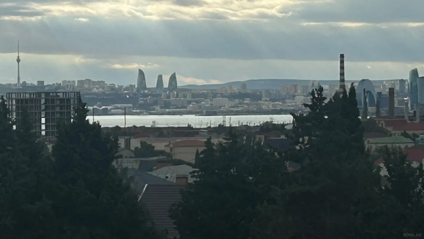Satılır 3 otaqlı mənzil 115 m²