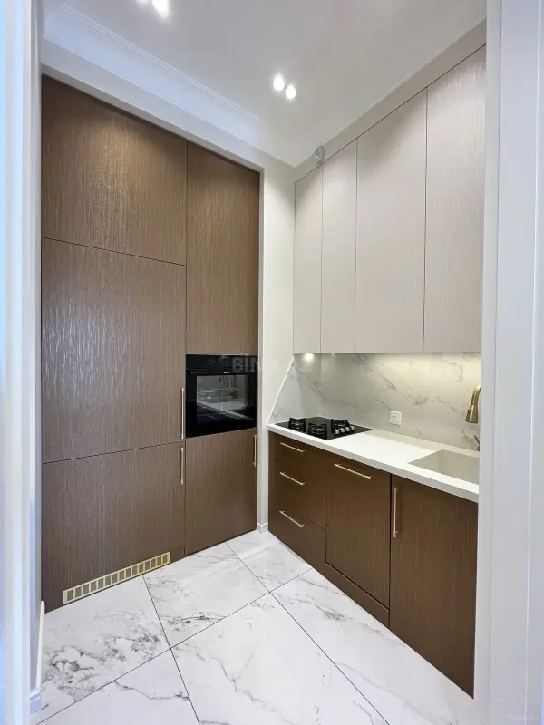 Satılır 2 otaqlı mənzil 72 m²