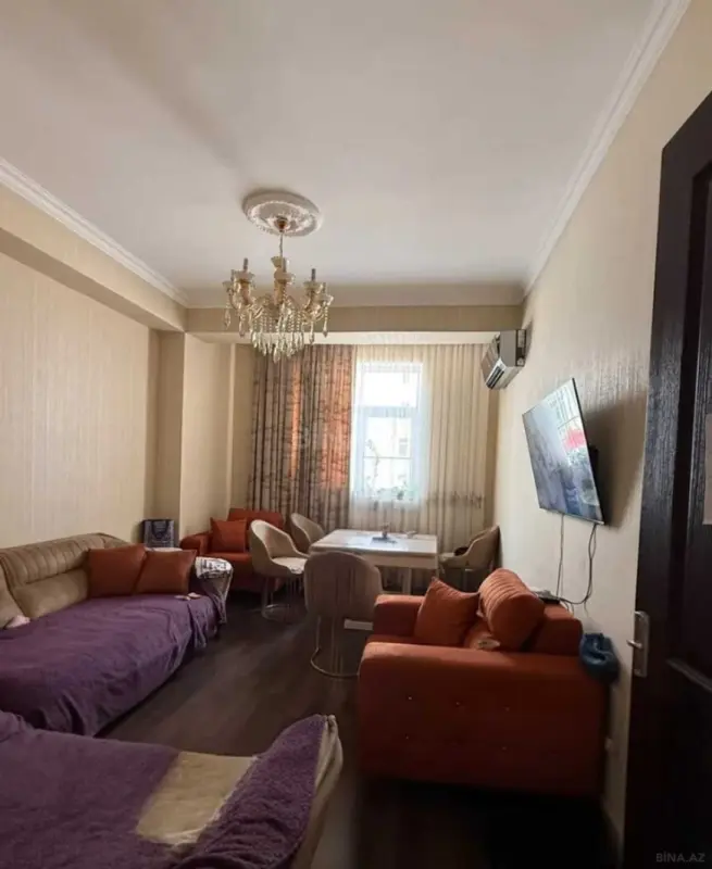 Satılır 4 otaqlı mənzil 100 m²