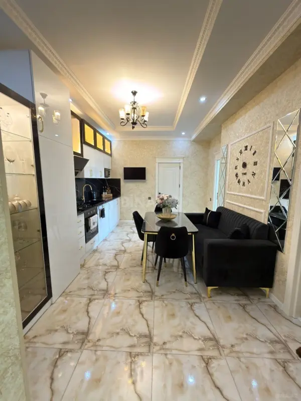 Satılır 2 otaqlı mənzil 57 m²
