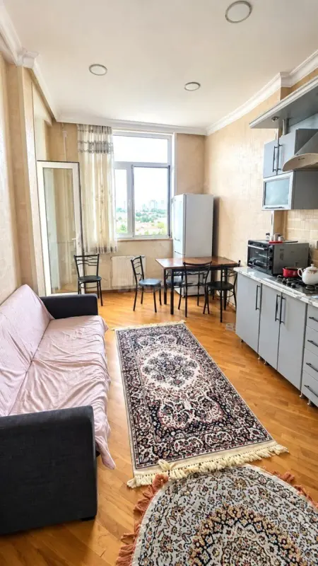 Satılır 2 otaqlı mənzil 90 m²