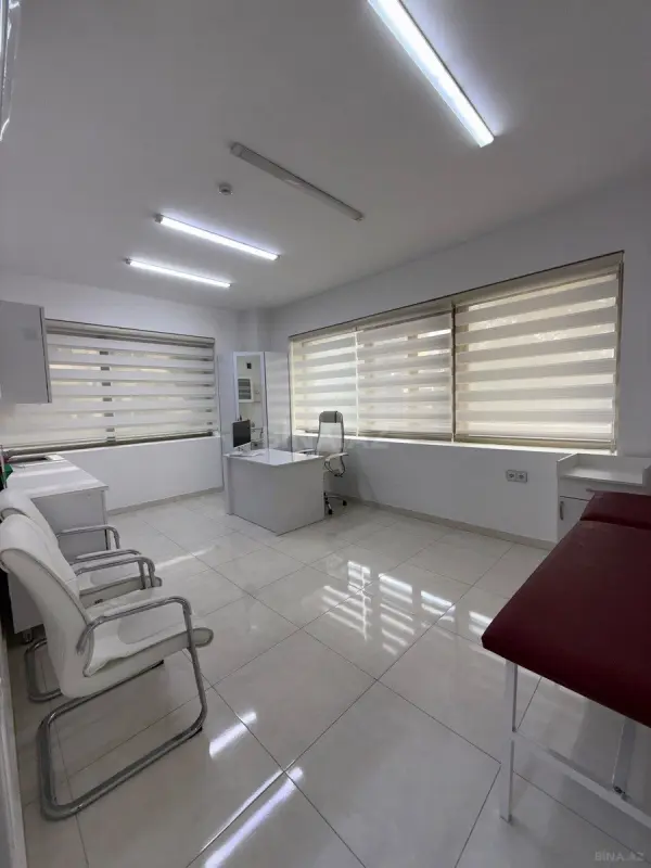 Kirayə verilir 3 otaqlı ofis 20 m²
