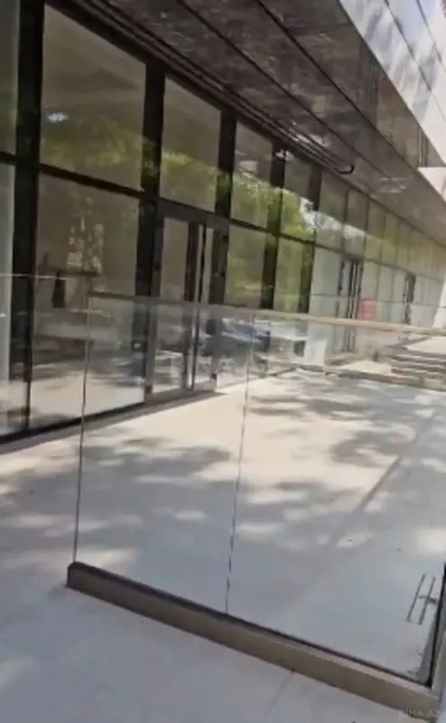 Satılır obyekt 250 m²