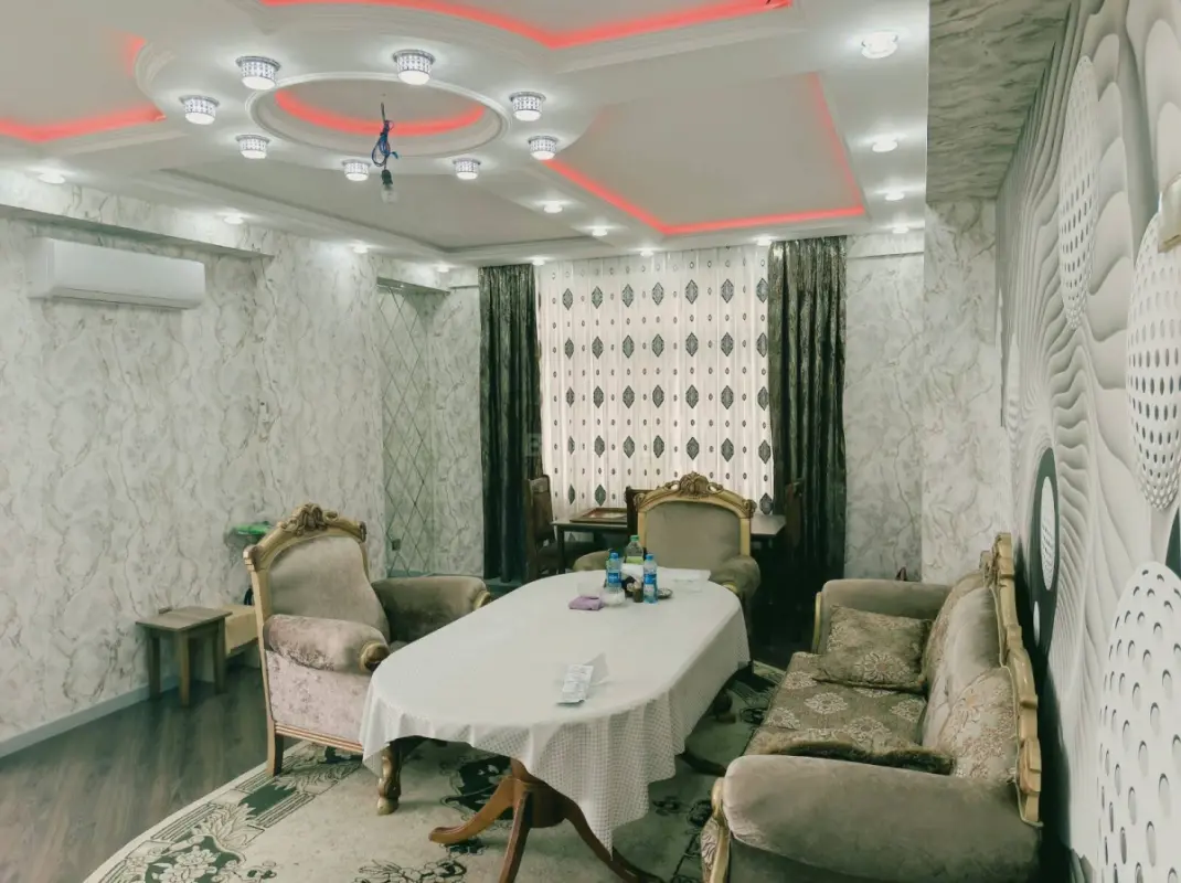 Kirayə verilir 3 otaqlı mənzil 125 m²