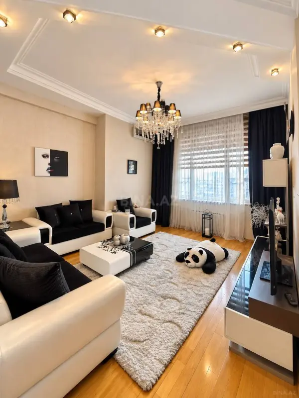 Satılır 2 otaqlı mənzil 70 m²