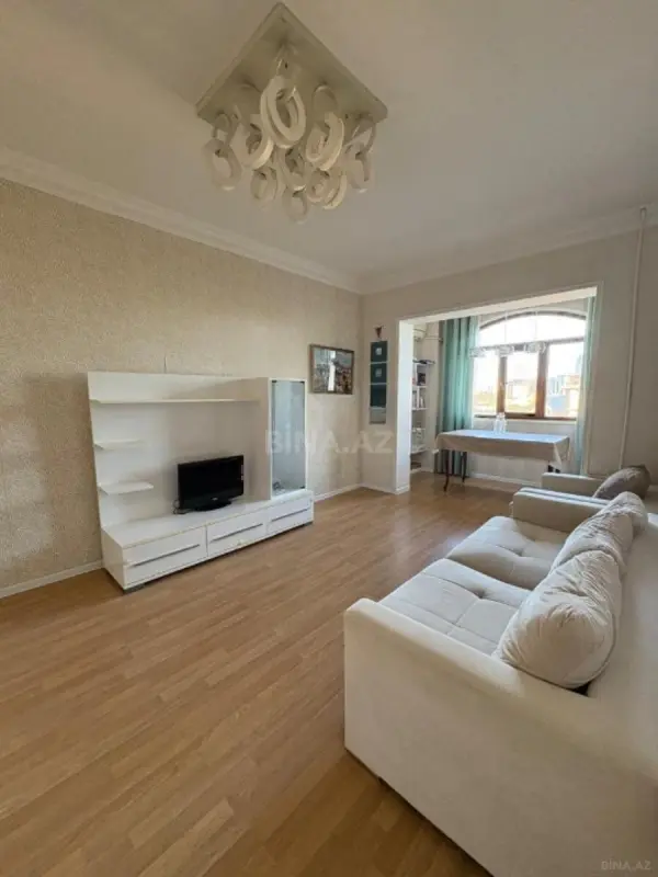 Satılır 3 otaqlı mənzil 85 m²