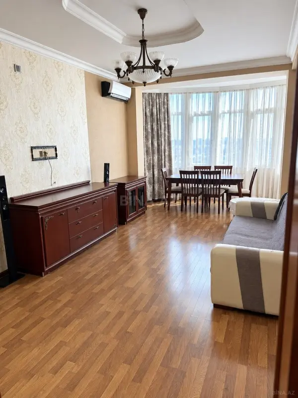 Kirayə verilir 3 otaqlı mənzil 82 m²