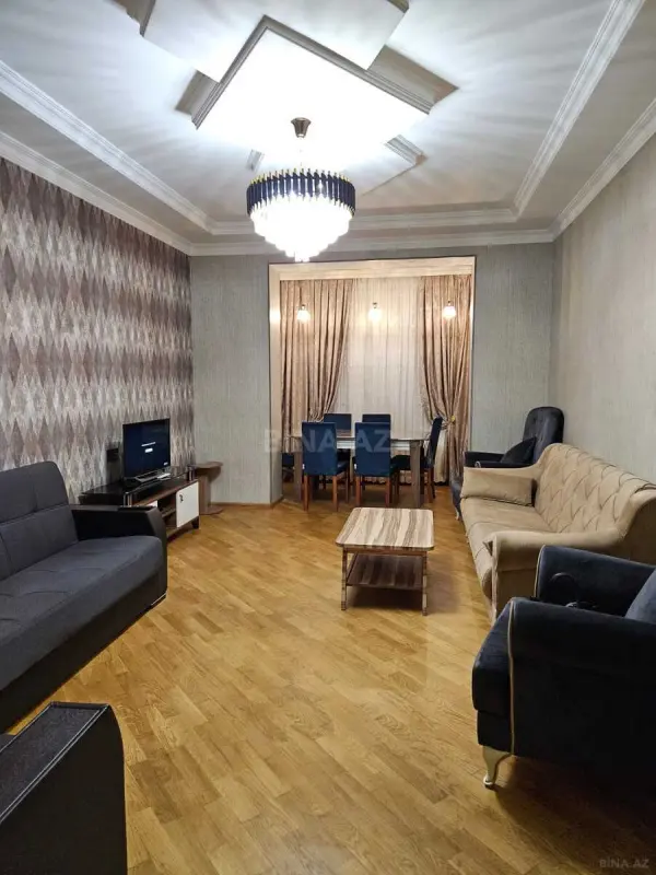 Kirayə verilir 2 otaqlı mənzil 65 m²