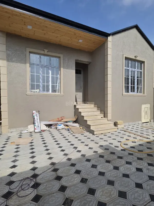 Satılır 3 otaqlı həyət evi 100 m²