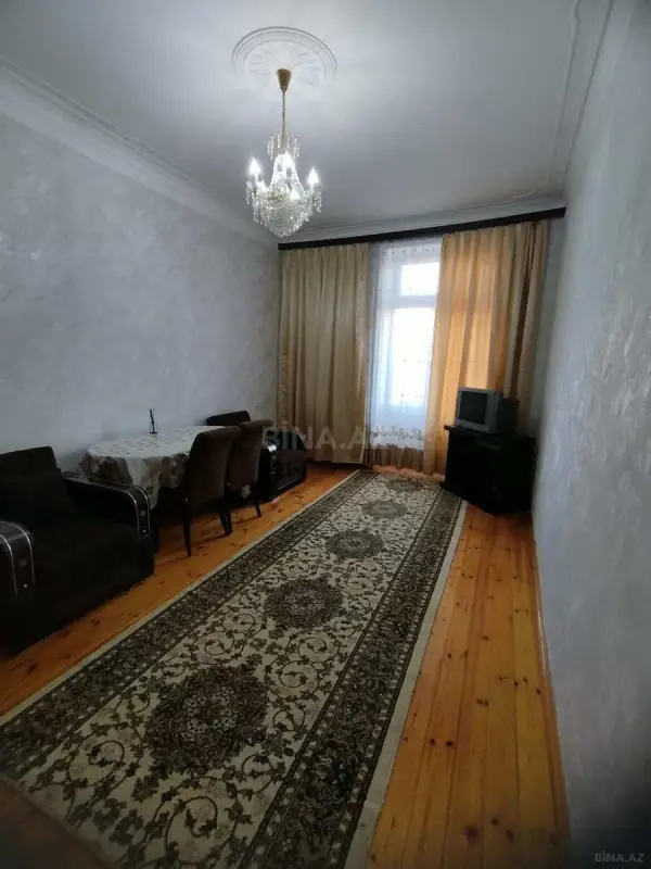 Kirayə verilir 3 otaqlı mənzil 80 m²