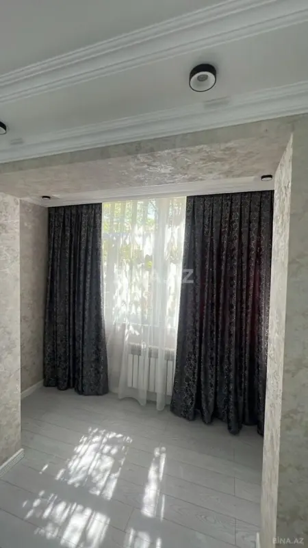 Satılır 3 otaqlı mənzil 82 m²