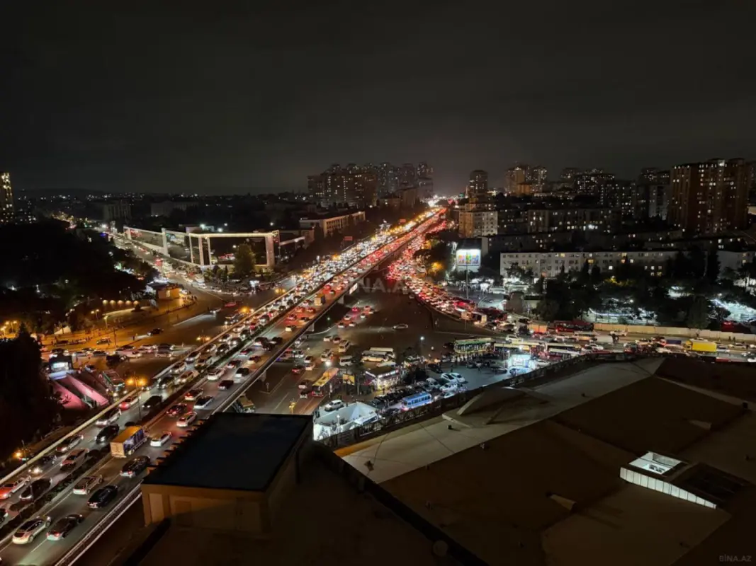 Satılır 3 otaqlı mənzil 116 m²