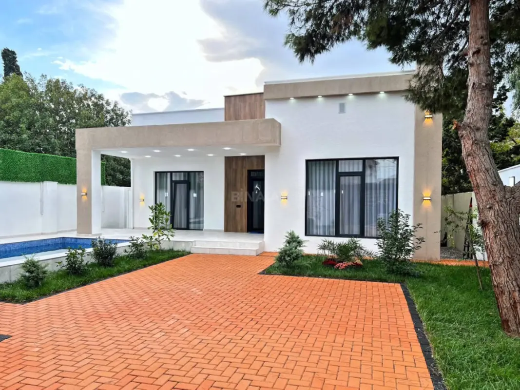 Satılır 4 otaqlı həyət evi 160 m²