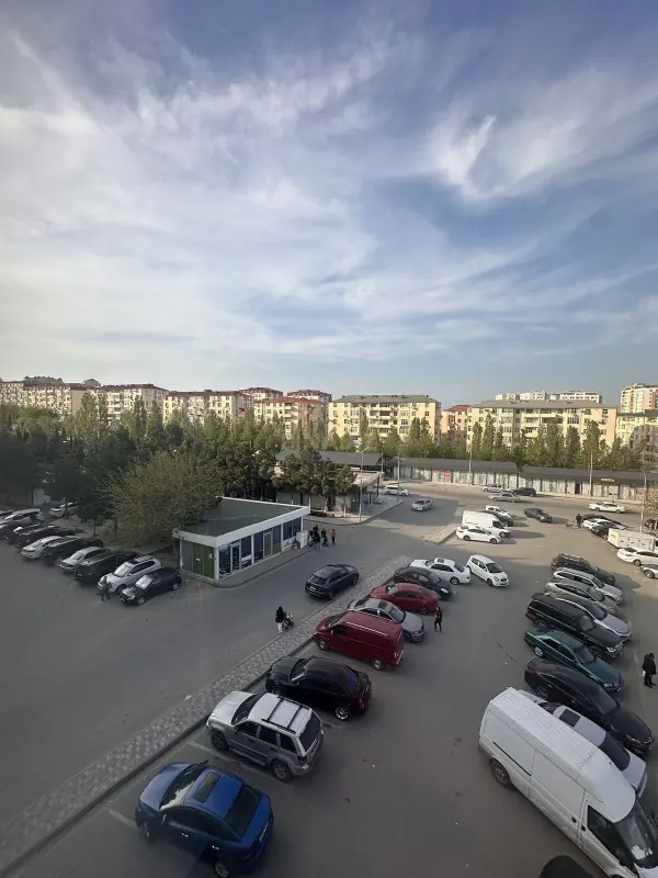 Satılır 3 otaqlı mənzil 83 m²