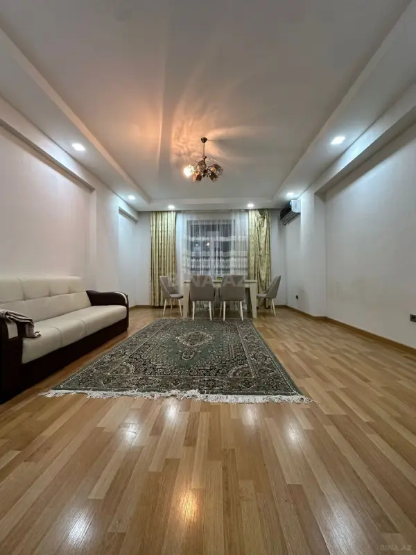 Satılır 2 otaqlı mənzil 96 m²
