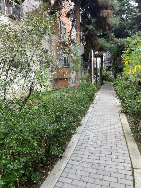 Satılır 2 otaqlı mənzil 35 m²
