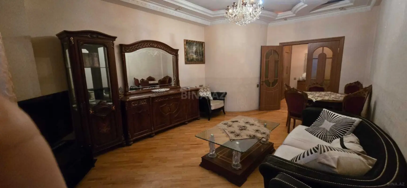 Kirayə verilir 3 otaqlı mənzil 120 m²