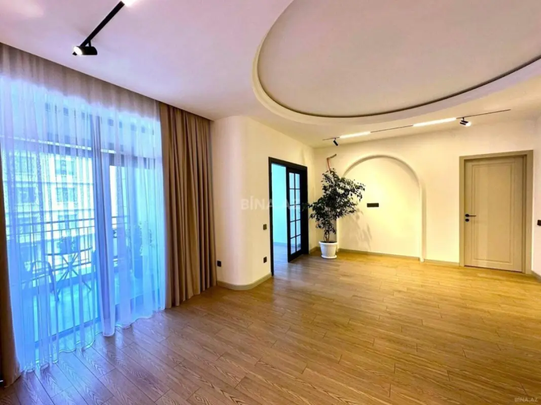 Satılır 3 otaqlı mənzil 74 m²