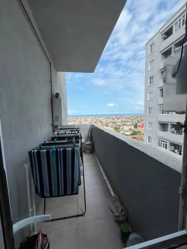 Satılır 2 otaqlı mənzil 91 m²