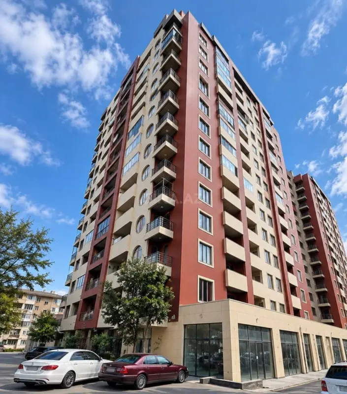 Satılır 2 otaqlı mənzil 47 m²