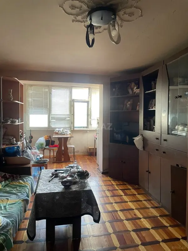 Satılır 1 otaqlı mənzil 35 m²