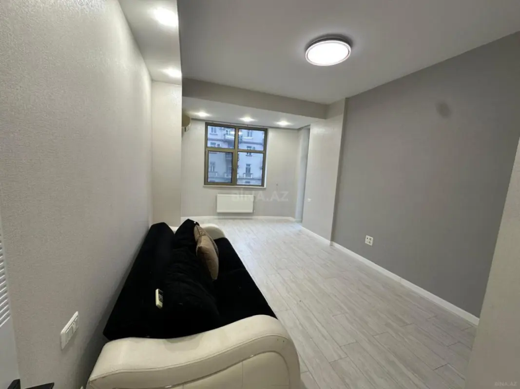 Kirayə verilir 4 otaqlı ofis 225 m²