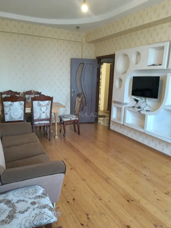 Kirayə verilir 2 otaqlı mənzil 44 m²