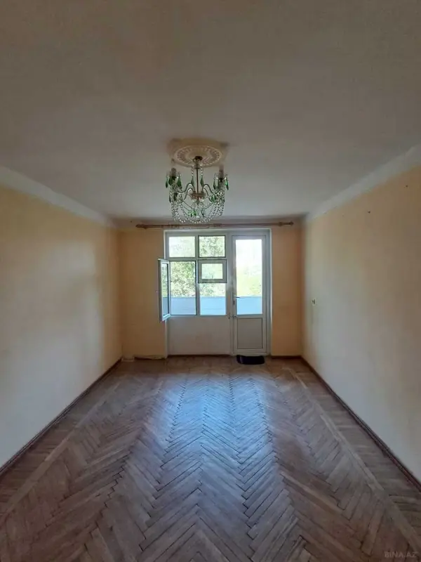 Satılır 1 otaqlı mənzil 40 m²
