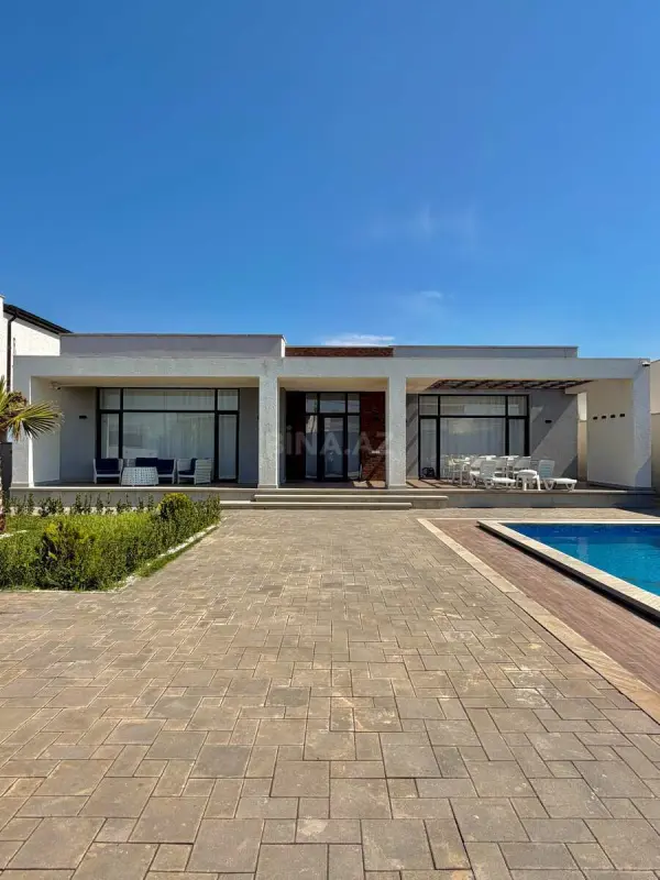 Satılır 4 otaqlı həyət evi 180 m²