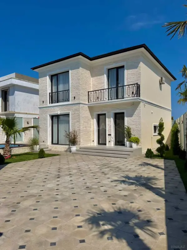 Satılır 5 otaqlı həyət evi 200 m²