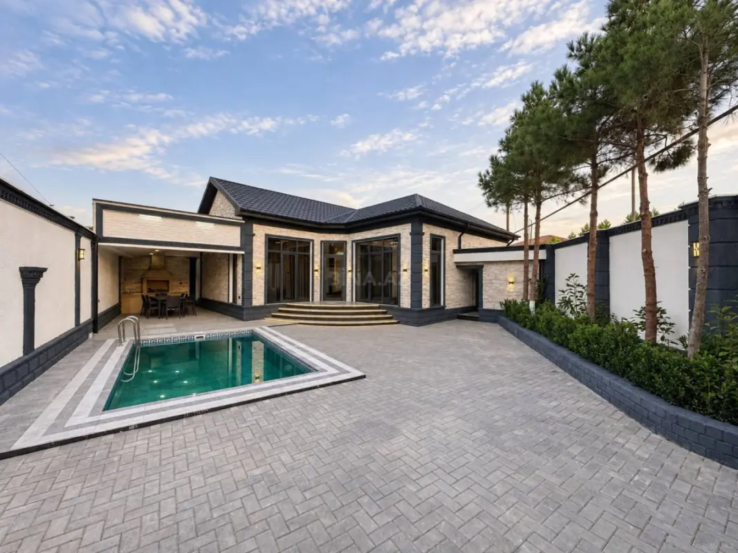 Satılır 4 otaqlı həyət evi 150 m²