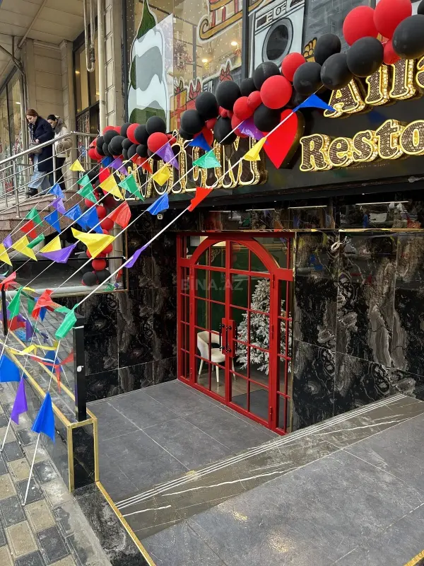 Kirayə verilir obyekt 550 m²