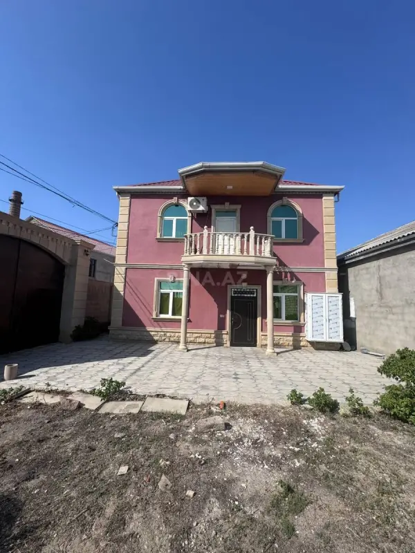 Kirayə verilir 5 otaqlı həyət evi 160 m²