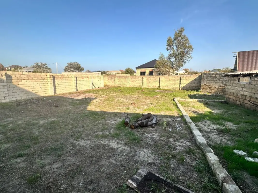 Satılır torpaq sahəsi 4 m²