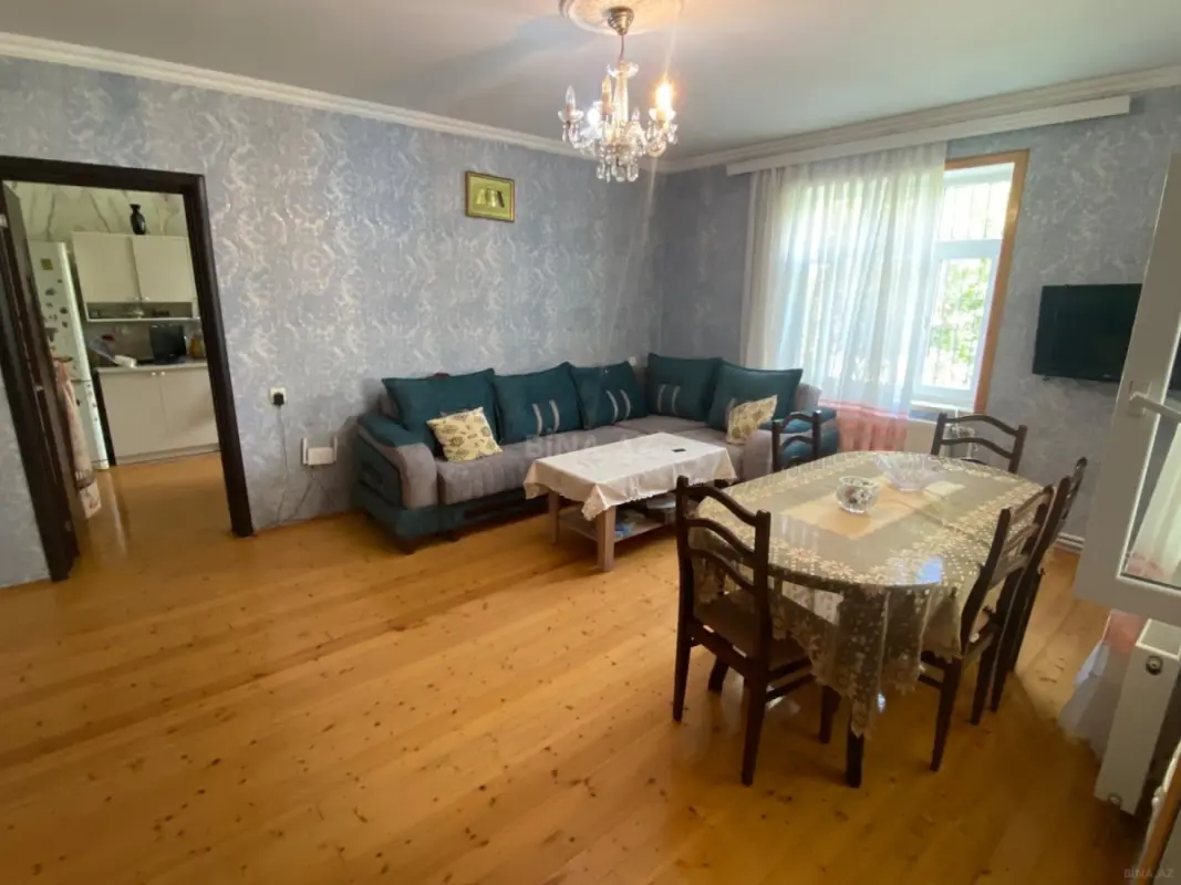 Satılır 4 otaqlı həyət evi 150 m²