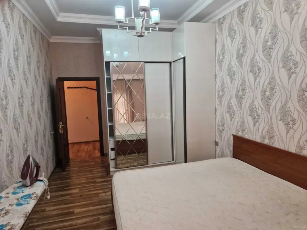 Kirayə verilir 2 otaqlı mənzil 70 m²