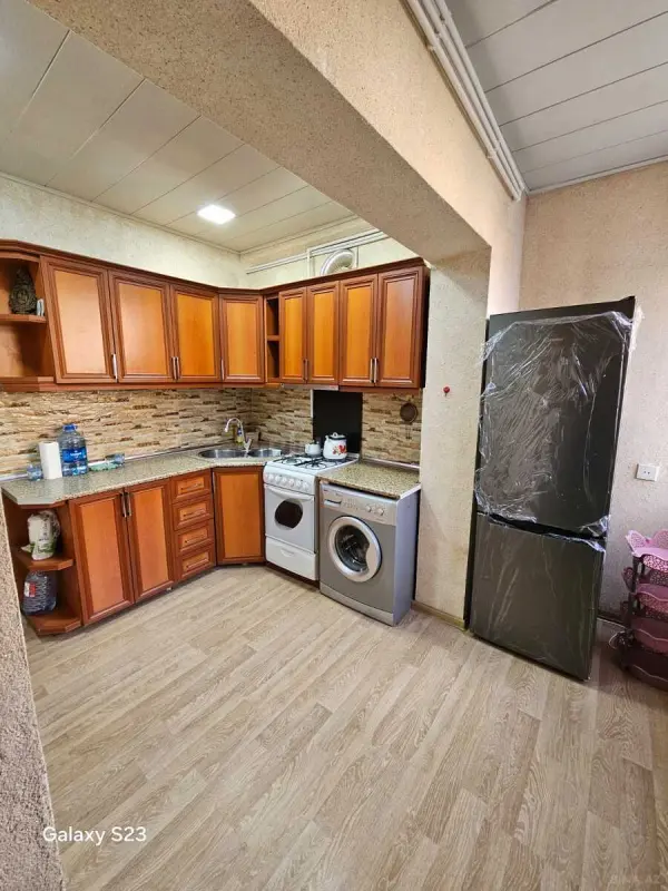 Kirayə verilir 2 otaqlı mənzil 55 m²