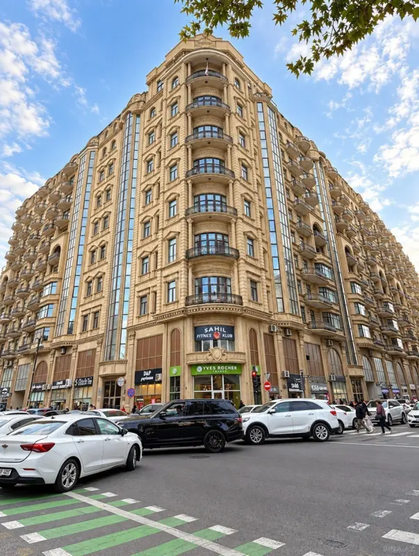 Satılır 3 otaqlı mənzil 150 m²
