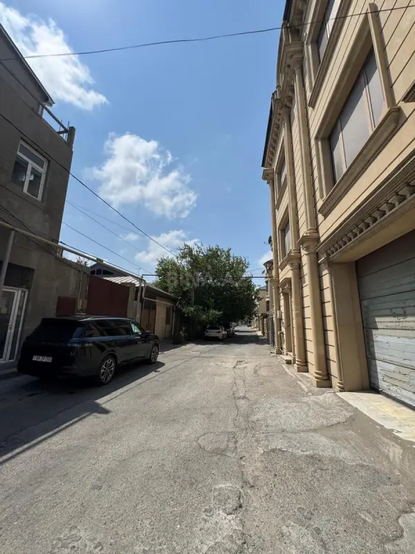 Satılır 4 otaqlı həyət evi 210 m²
