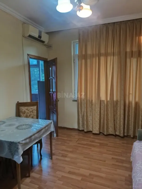 Satılır 2 otaqlı mənzil 56 m²