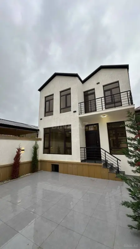 Satılır 4 otaqlı həyət evi 130 m²