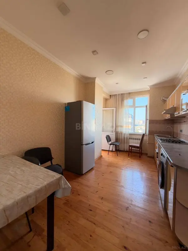 Satılır 3 otaqlı mənzil 106 m²
