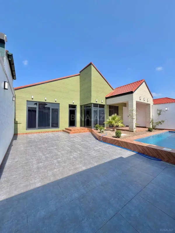 Satılır 4 otaqlı həyət evi 140 m²