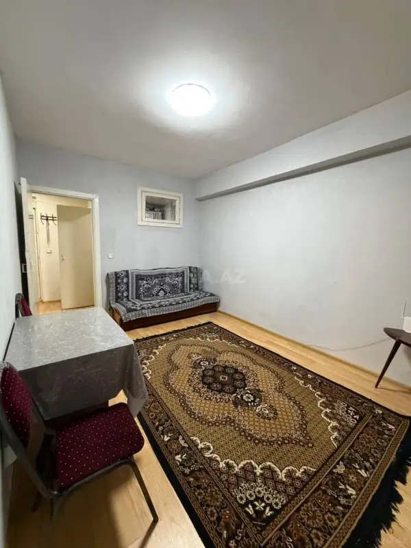 Kirayə verilir 2 otaqlı mənzil 30 m²