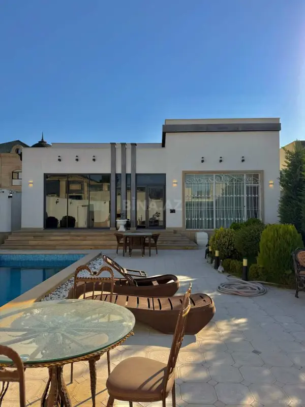 Satılır 4 otaqlı həyət evi 160 m²